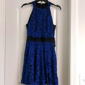 NWT beautiful Juniors lace sleeveless dress